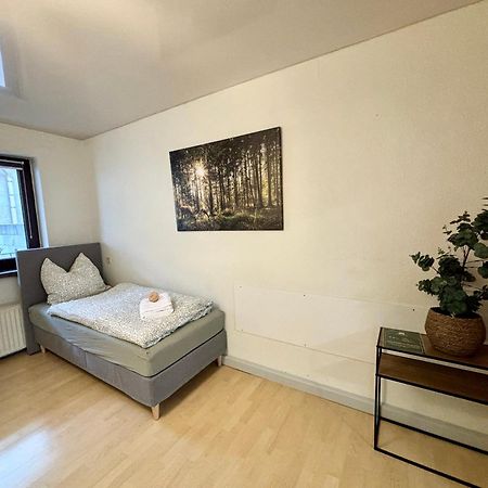 Harmony - Ganzes Appartement 3 Schlafzimmer City מאינינגן מראה חיצוני תמונה